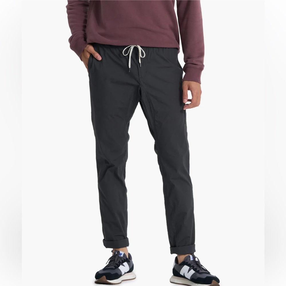 Vuori Men's Ripstop Pants‎ small athleisure workwear gorpcore streetwear staple